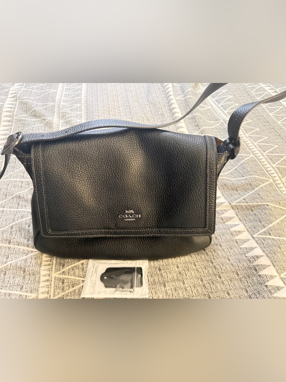 Coach Etta shoulder Bag Black Pebbled leather